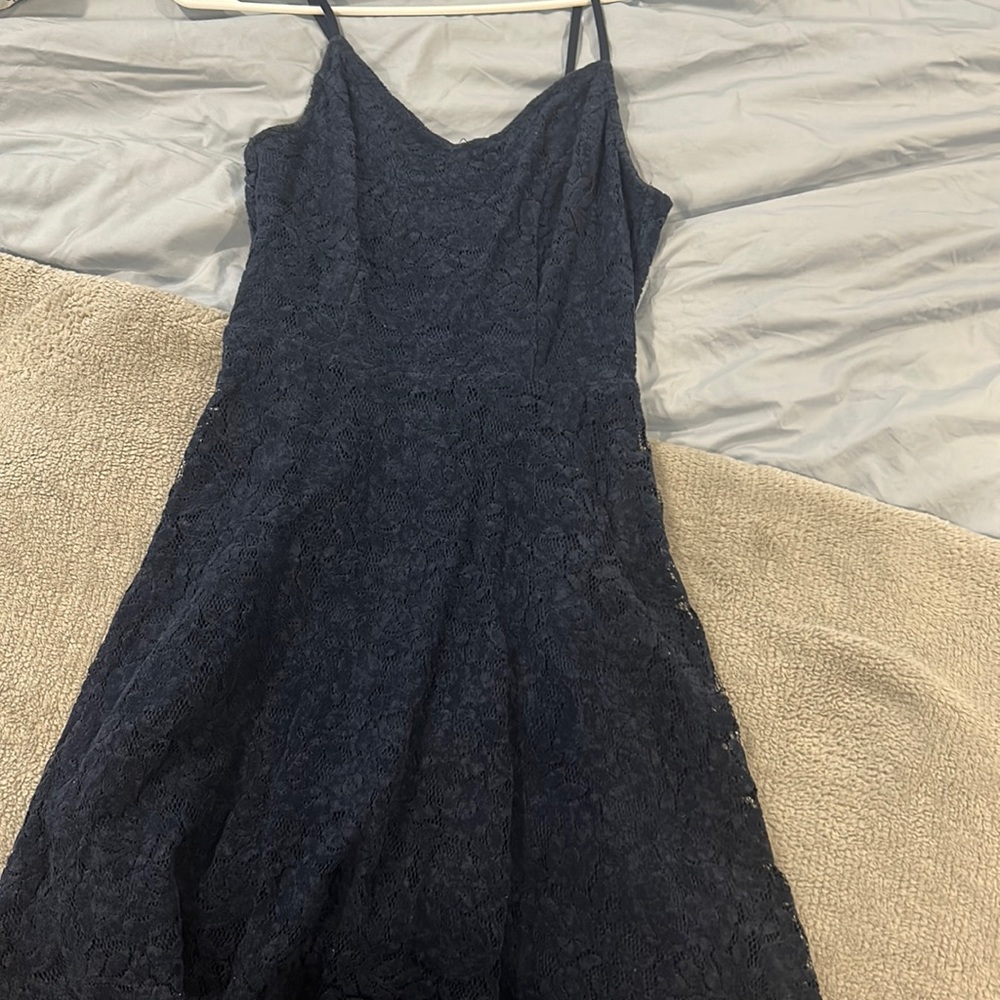 Worn once, very comfortable, true to size, great material